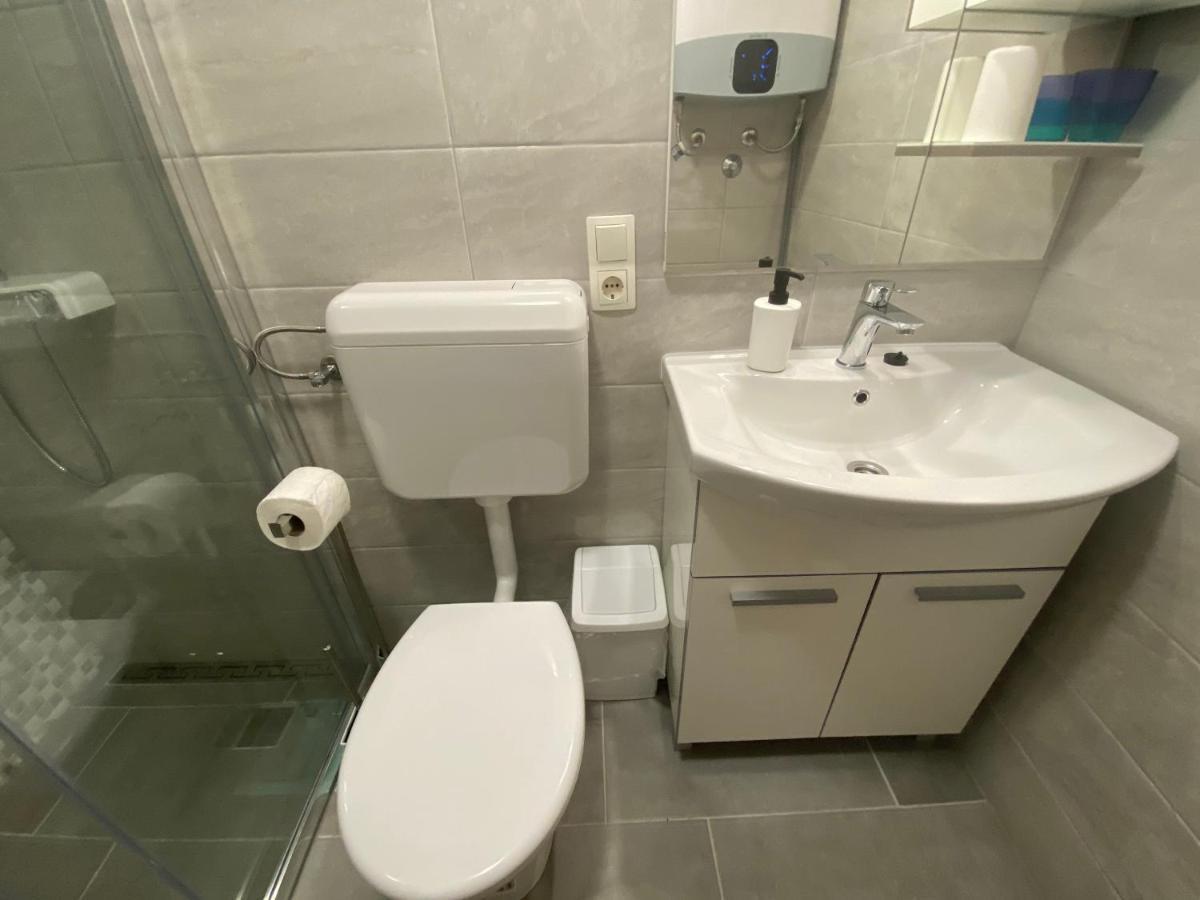 Apartment Surdic วาลุน ภายนอก รูปภาพ