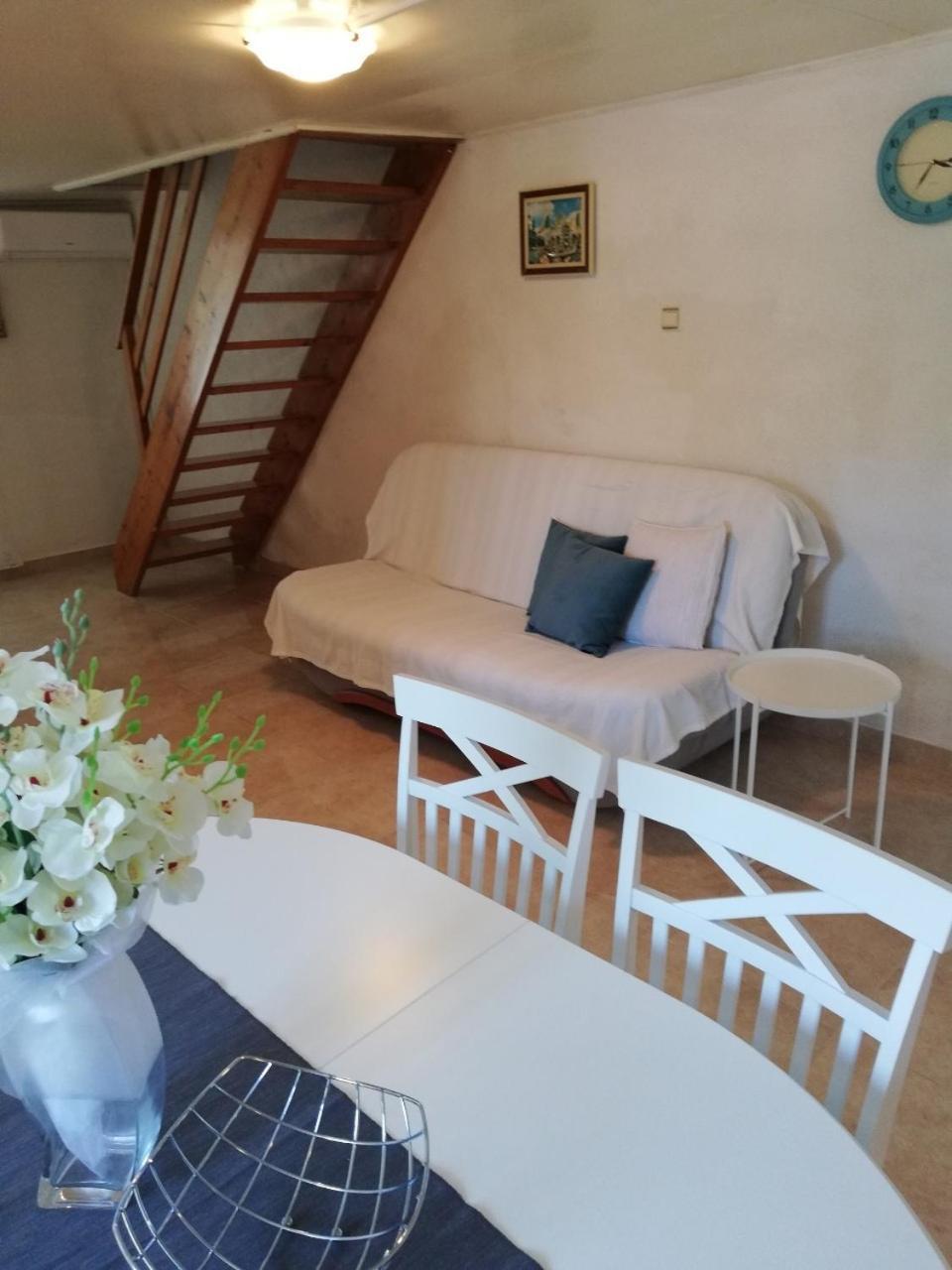Apartment Surdic วาลุน ภายนอก รูปภาพ