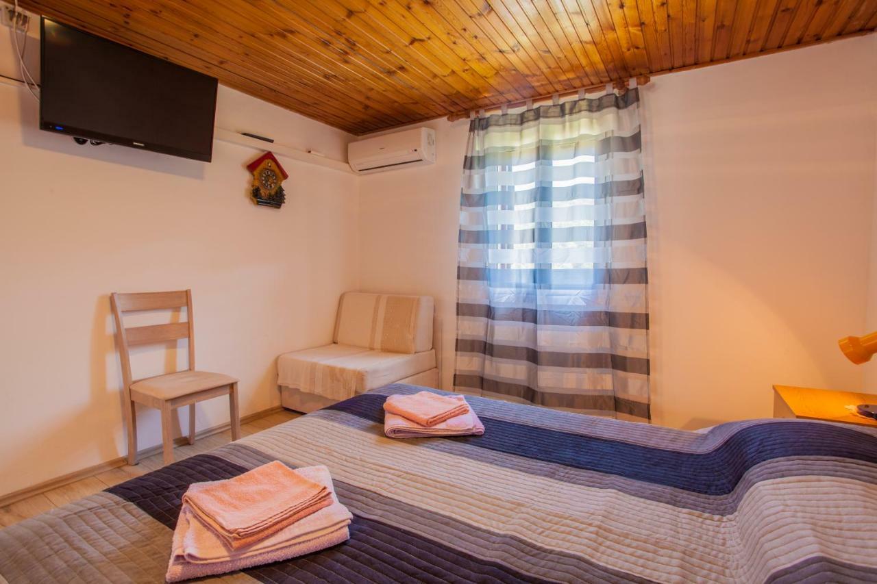 Apartment Surdic วาลุน ภายนอก รูปภาพ