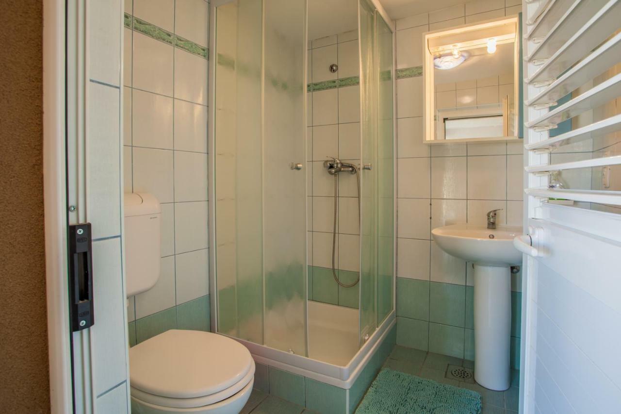 Apartment Surdic วาลุน ภายนอก รูปภาพ