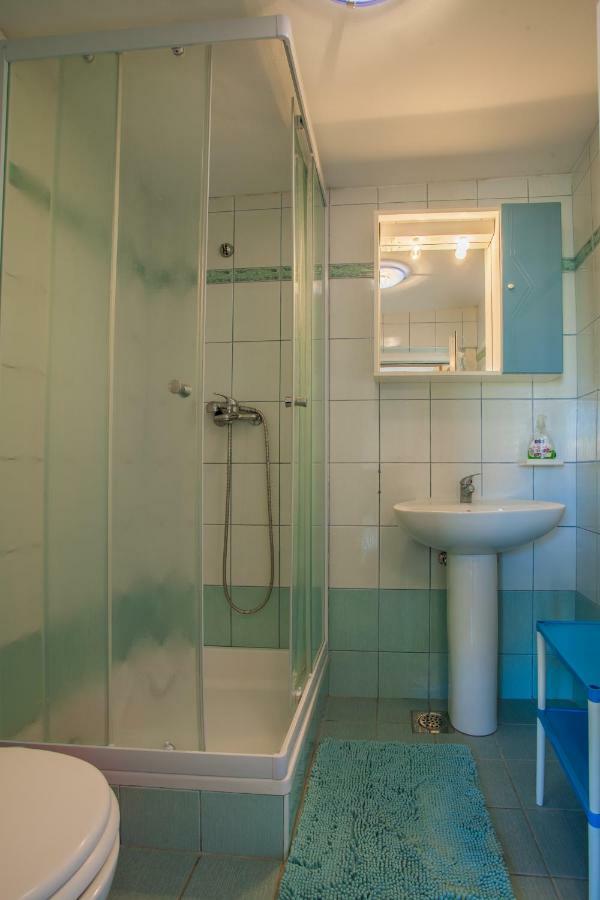 Apartment Surdic วาลุน ภายนอก รูปภาพ
