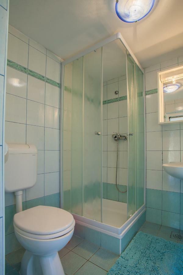 Apartment Surdic วาลุน ภายนอก รูปภาพ