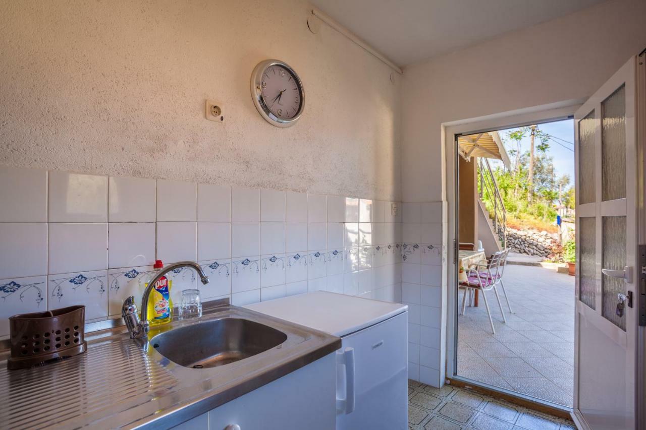 Apartment Surdic วาลุน ภายนอก รูปภาพ